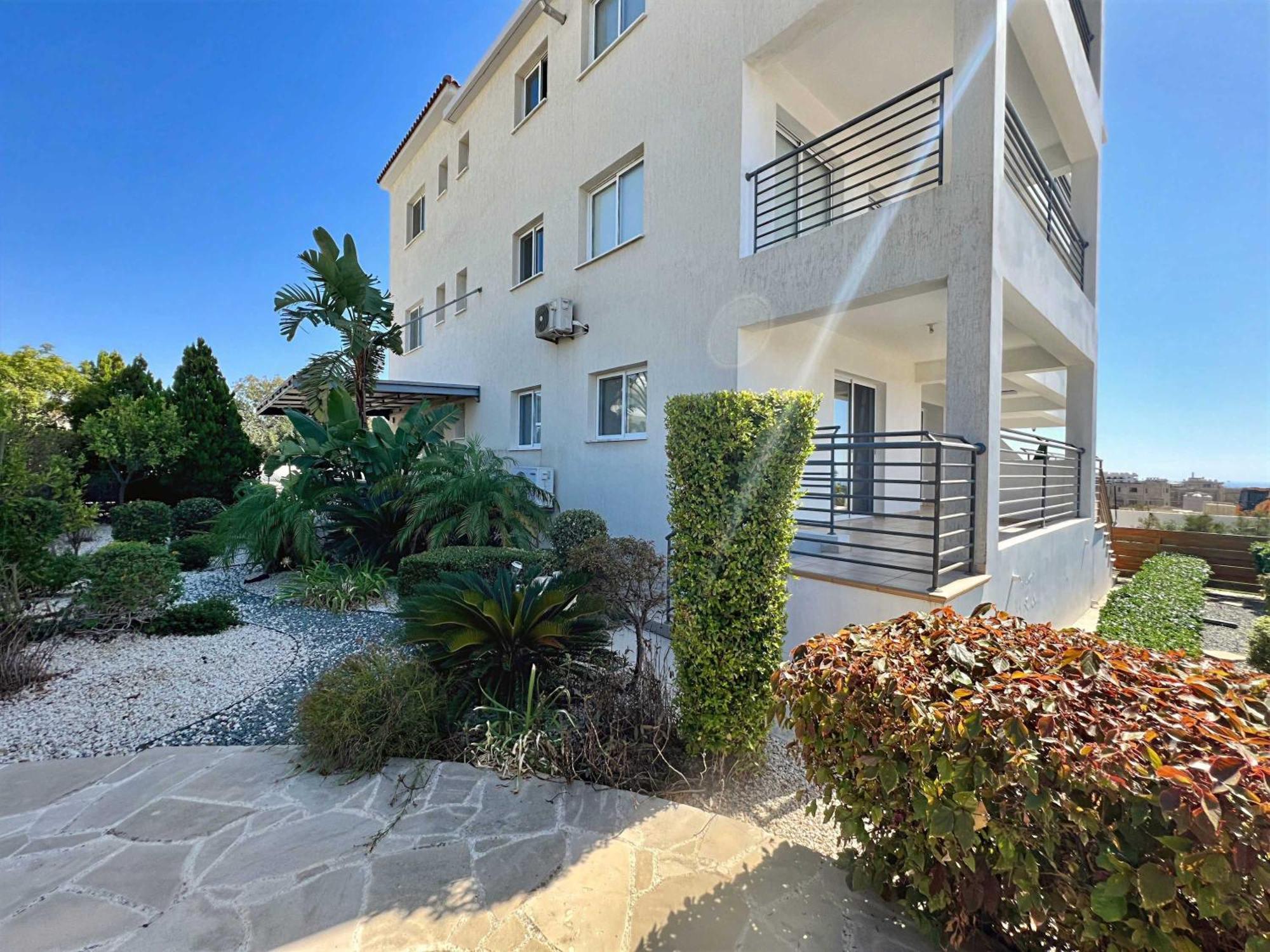 Spacious Sea View Apartment Klorakas ภายนอก รูปภาพ